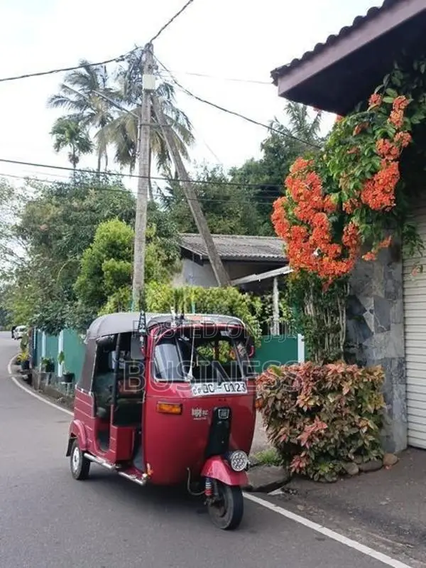 Bajaj RE 2004