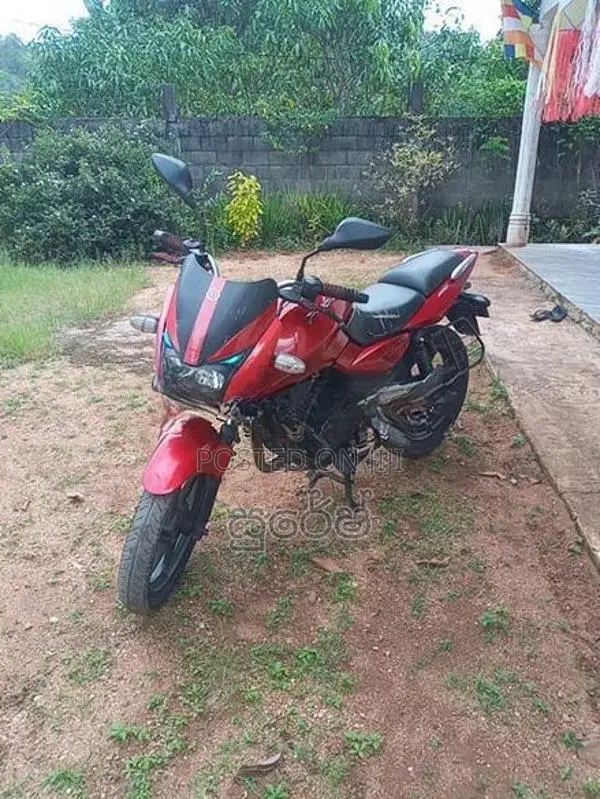 Bajaj Pulsar 200 2008