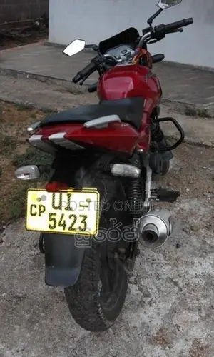Bajaj Pulsar 200 2008