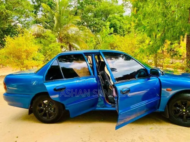 Proton Wira 2001