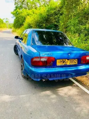 Proton Wira 2001