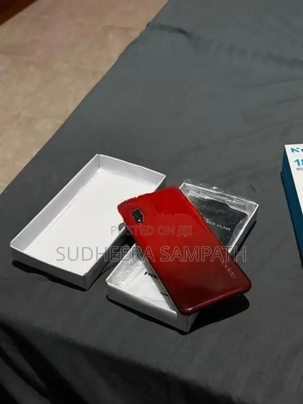 Oppo A31 (Used)