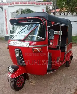 Bajaj RE 2009