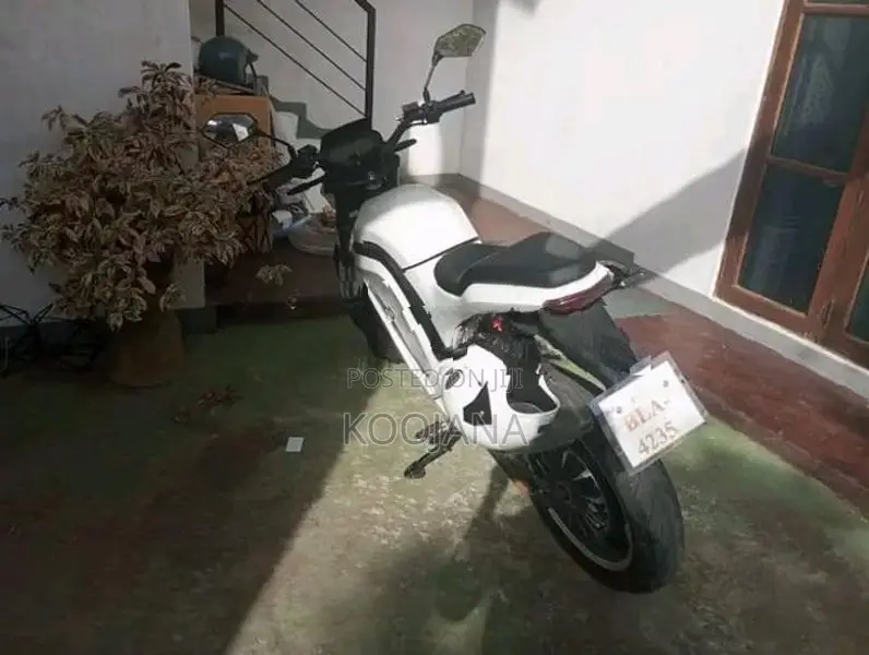 Zoom X3 2026