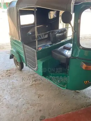 Bajaj RE 2 Stroke 2000