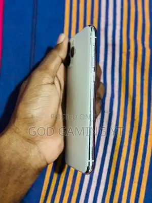 Apple iPhone 11 Pro (Used)