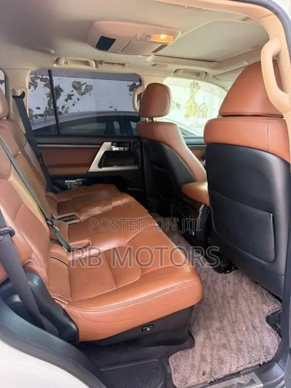 Toyota Land Cruiser Sahara V8 ZX Bruno Cross 2015