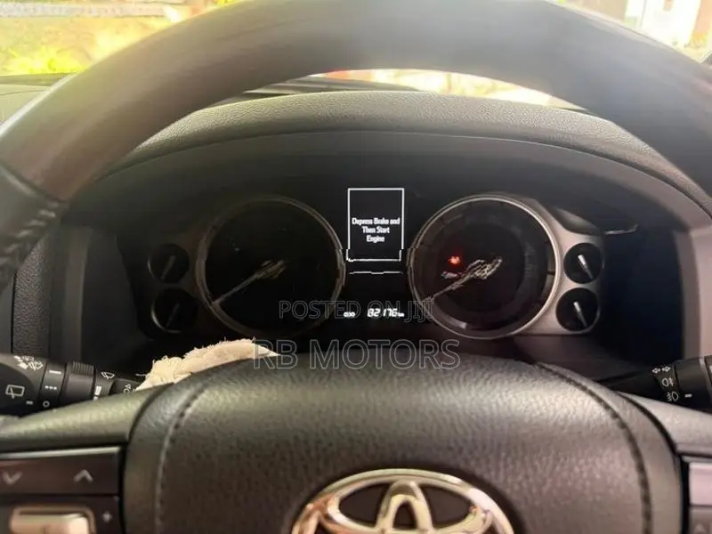 Toyota Land Cruiser Sahara V8 ZX Bruno Cross 2015