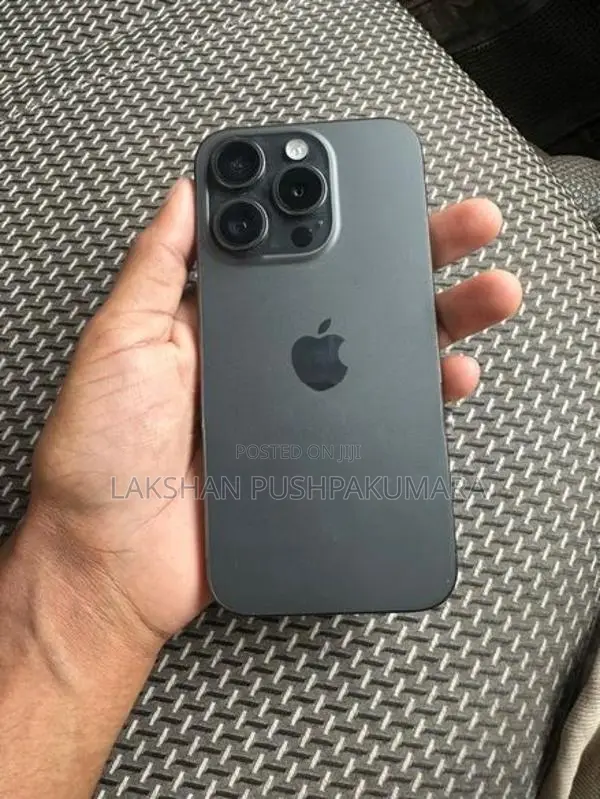 Apple iPhone 15 Pro (Used)