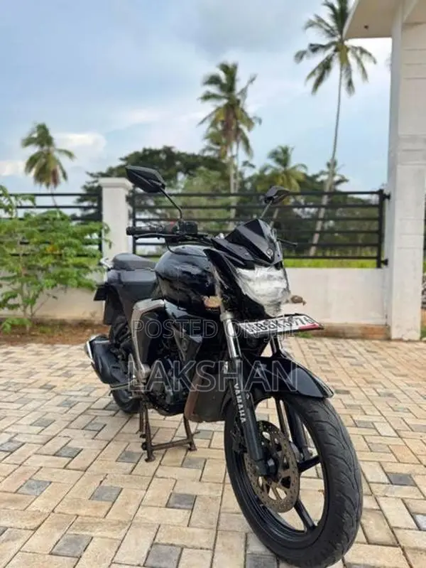 Yamaha FZs V2 2018