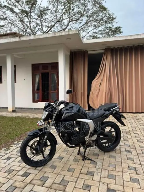 Yamaha FZs V2 2018