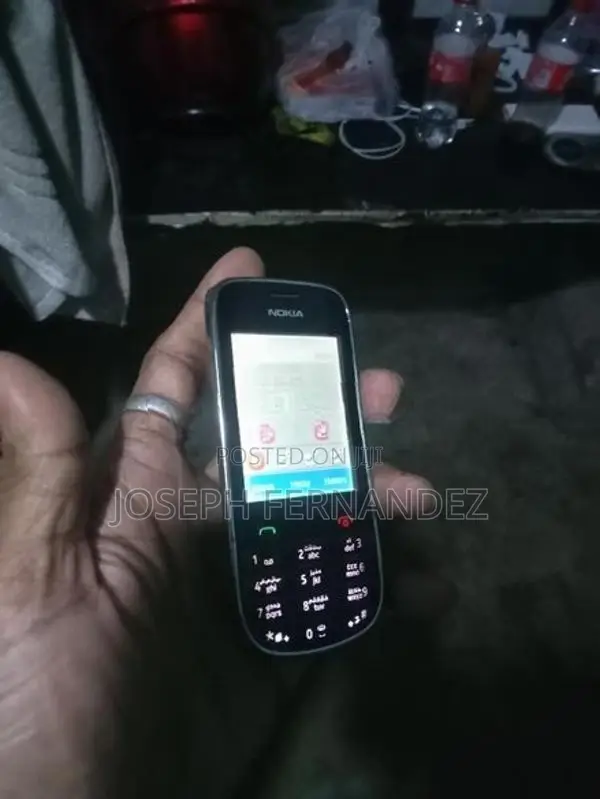 Nokia Button Phone (Used)