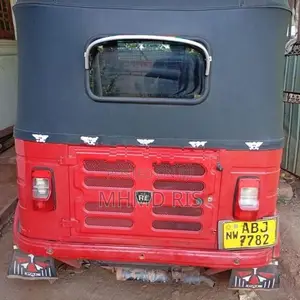 Bajaj RE 2015