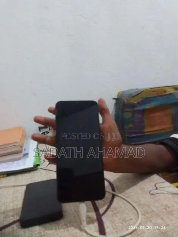Samsung Galaxy A04e (Used)