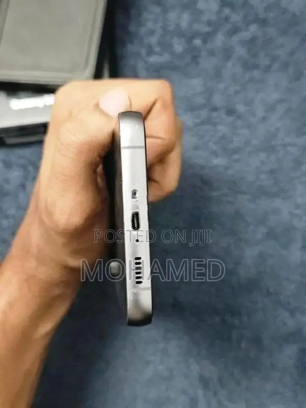 Samsung Galaxy S23 FE (Used)