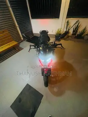 Bajaj Pulsar N160 Premium 2025
