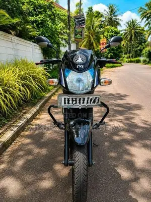 TVS Metro 2016