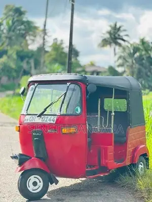 Bajaj RE 2009