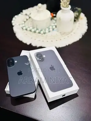 Apple iPhone 16 (Used)