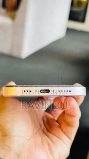 Apple iPhone 15 128GB (Used)