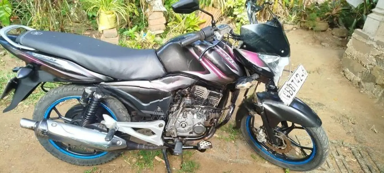 Bajaj M 2015