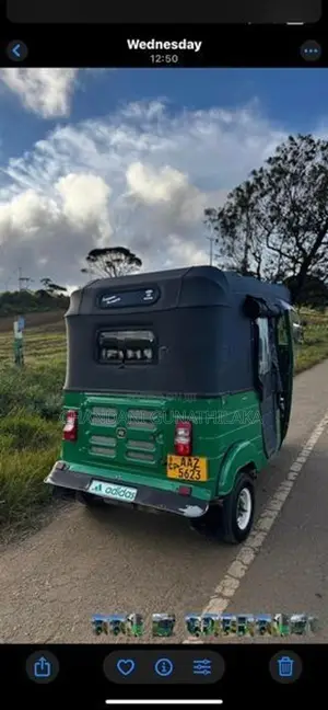 Bajaj RE 2013