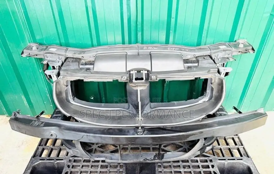 BMW E90 Slam Panel