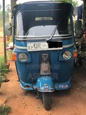 Bajaj RE 2002