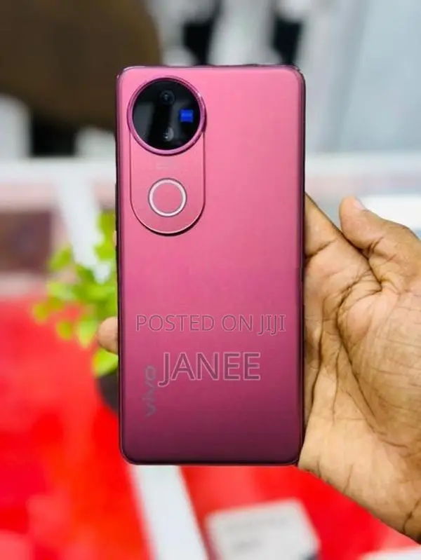 Vivo V50 (Used)