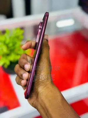 Vivo V50 (Used)