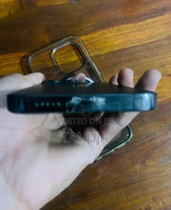 Apple iPhone 12 Pro (Used)