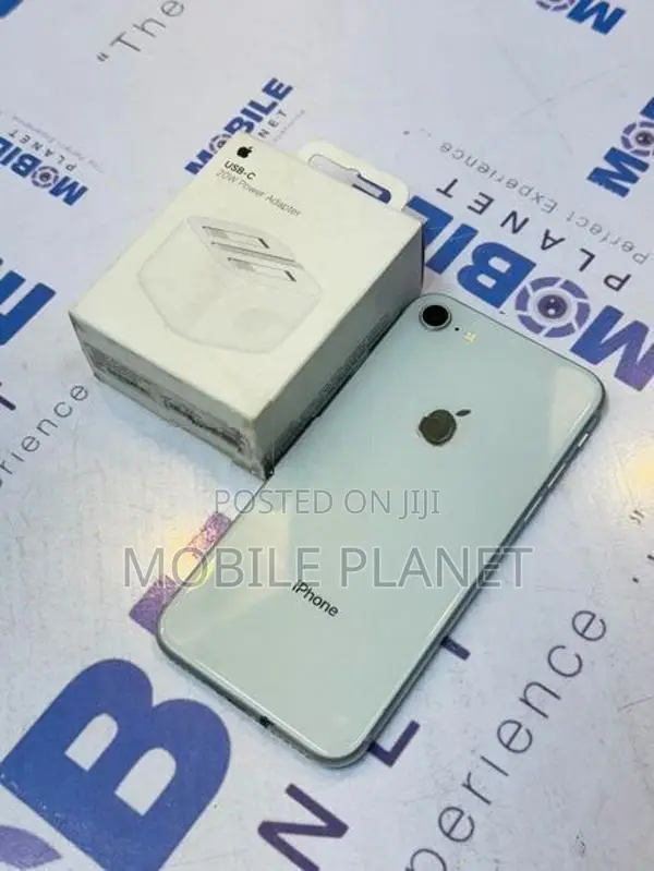 Apple iPhone 8 64GB (Used)