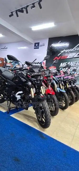 Bajaj Pulsar N160 Premium 2026