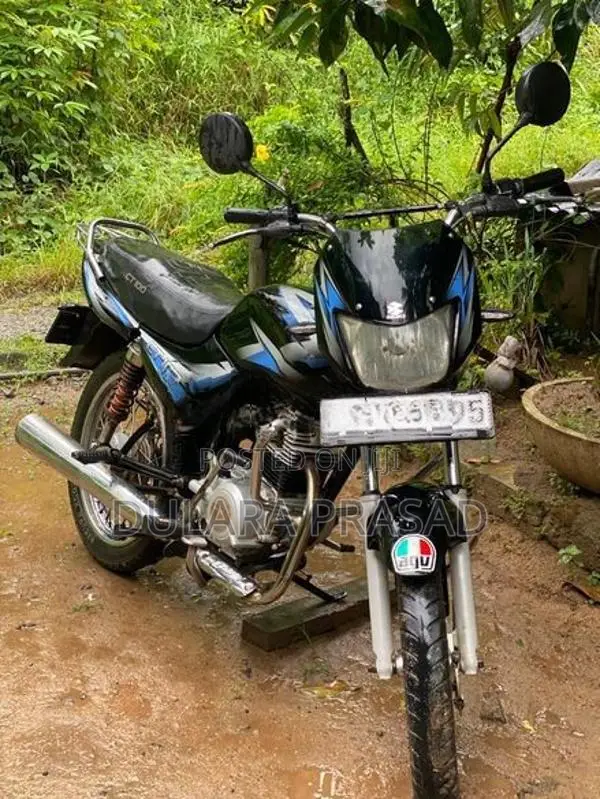 Bajaj CT100 2021