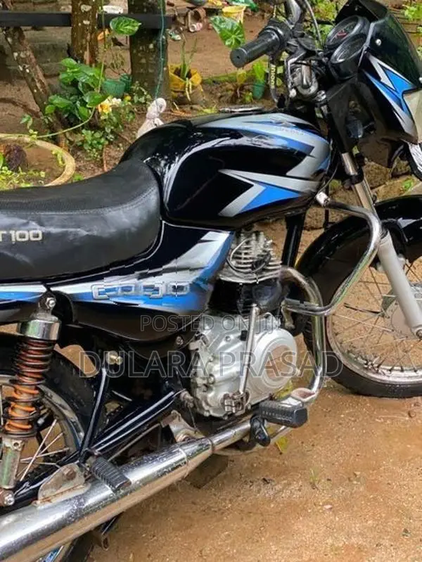 Bajaj CT100 2021