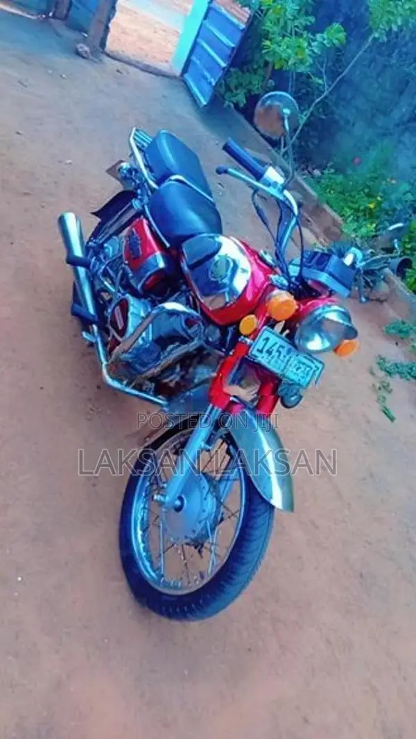 Honda CD 125 2004