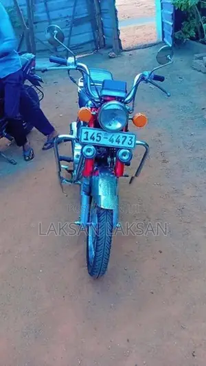 Honda CD 125 2004