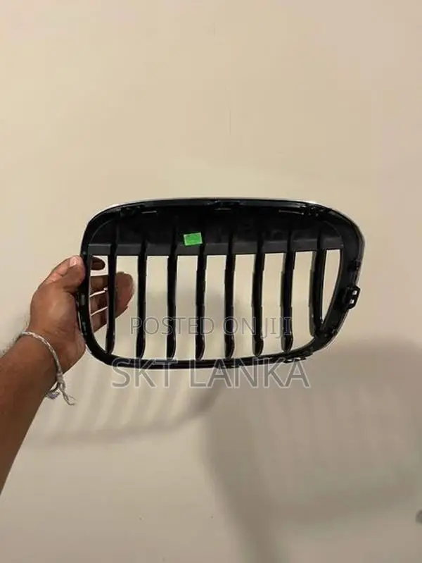 Genuine Bmw X1 2018 Bumper Grille Shell F48