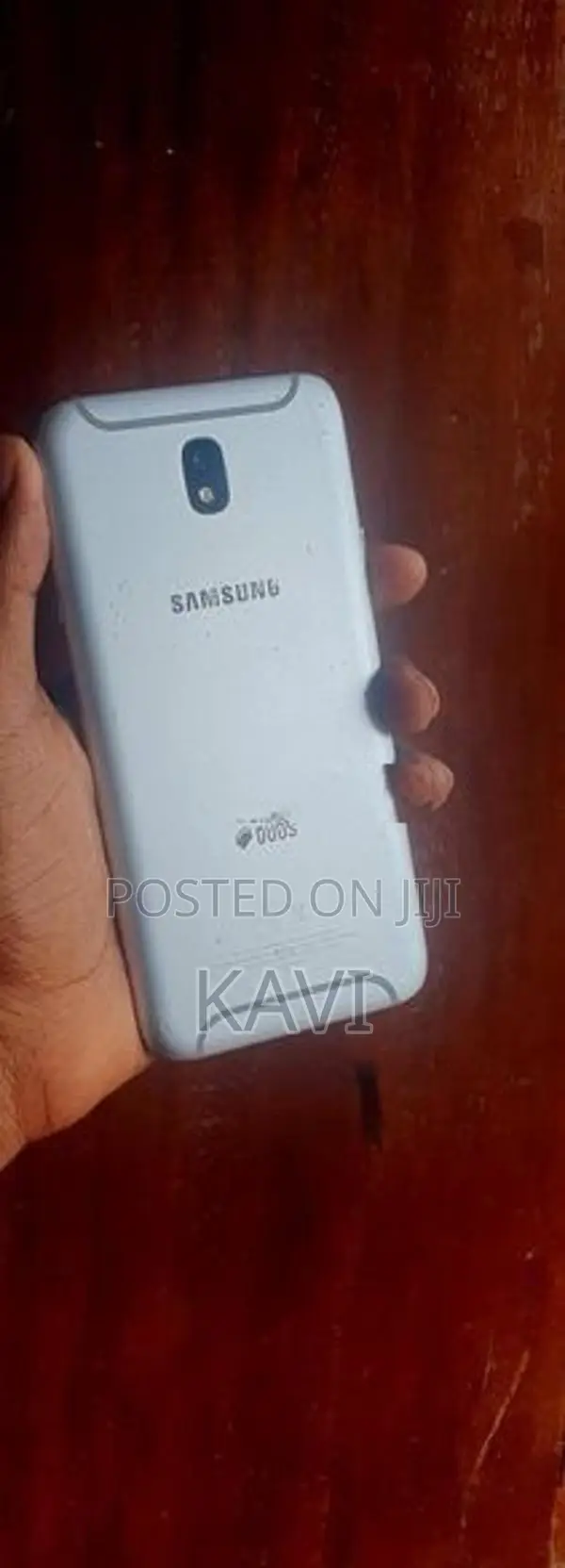 Samsung Galaxy J7 Pro (Used)