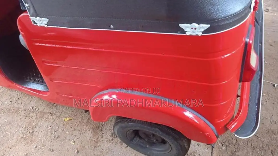 Bajaj 2 Stroke 2002