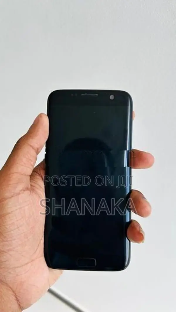 Samsung Galaxy S7 Edge (Used)