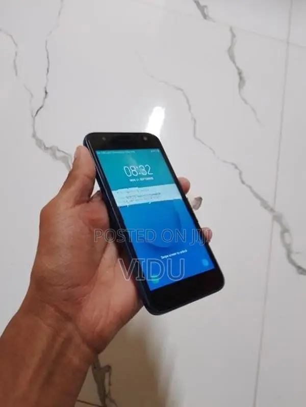 Samsung Galaxy A2 Core (Used)