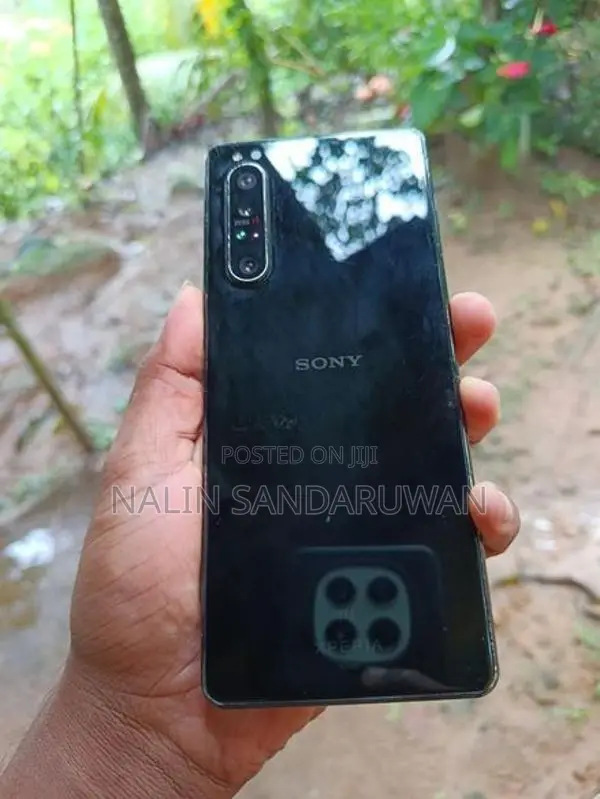 Sony Xperia 1 II (Used)