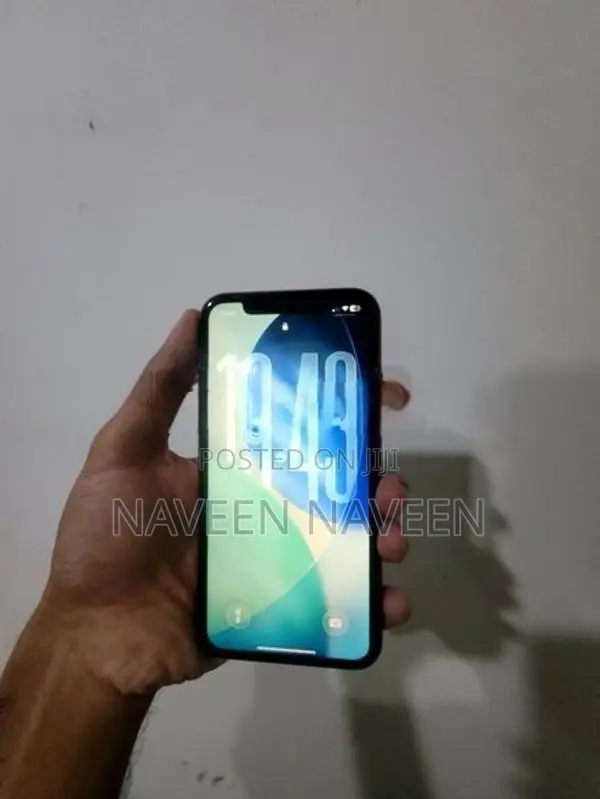 Apple iPhone 11 (Used)
