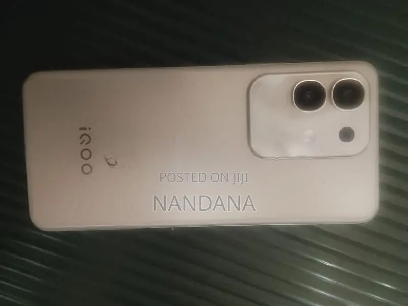 iqoo Z10X (Used)