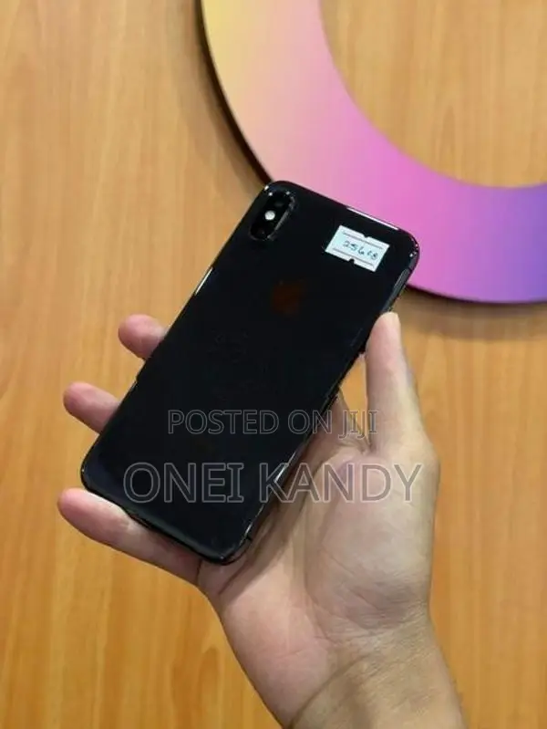 Apple iPhone X 256GB (Used)