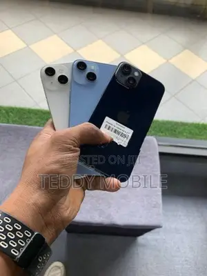 Apple iPhone 14 (Used)