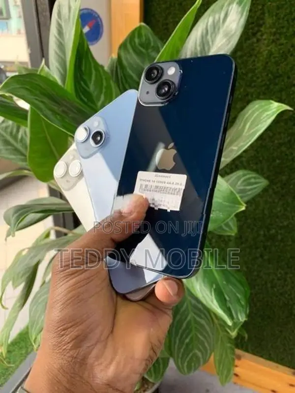 Apple iPhone 14 (Used)