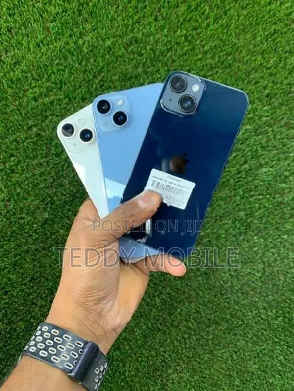 Apple iPhone 14 (Used)