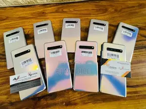Samsung Galaxy S10 (Used)